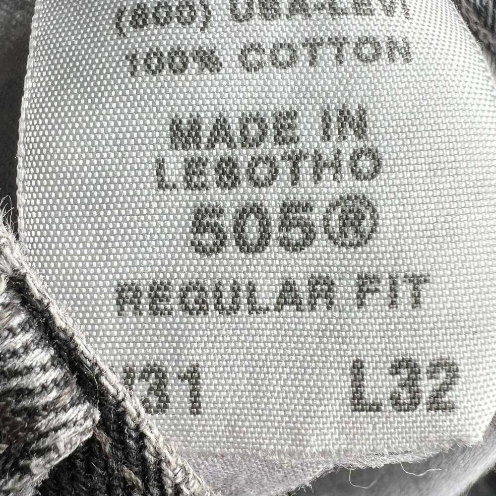 Levi's - Picture 6 of 7